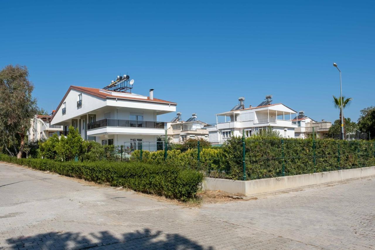 Ev Apartments Belek Bagian luar foto